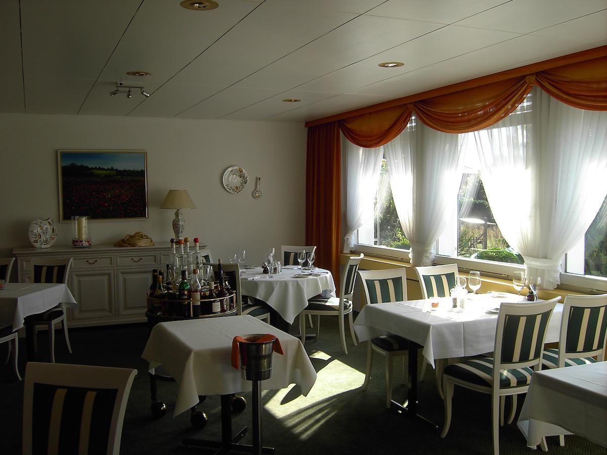 Hotel Restaurant Klosterli Pieterlen Exterior photo