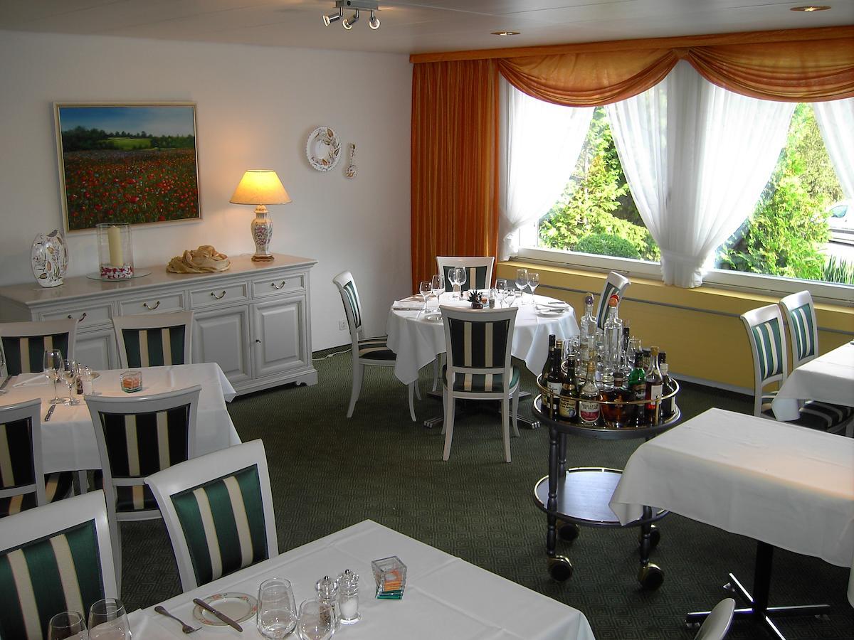 Hotel Restaurant Klosterli Pieterlen Exterior photo
